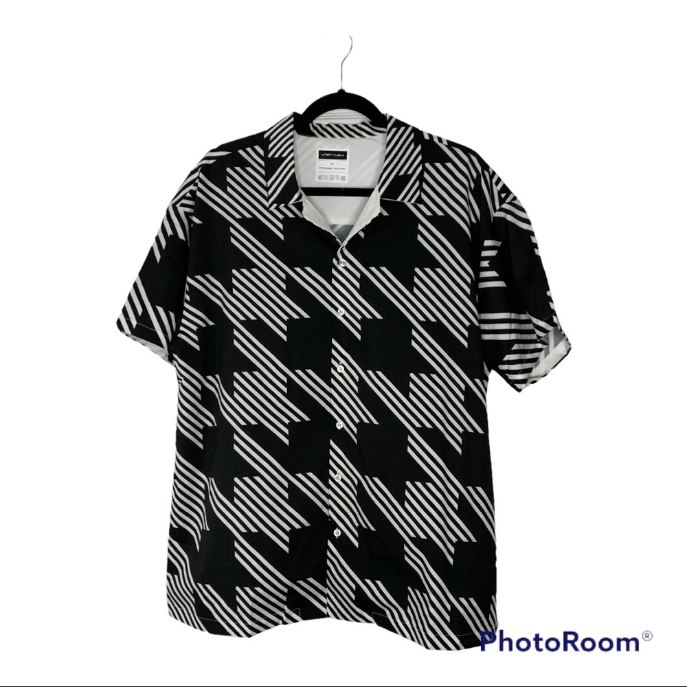One of a kind Black white houndstooth print Cuban collar Hawaiian shirt mens.
